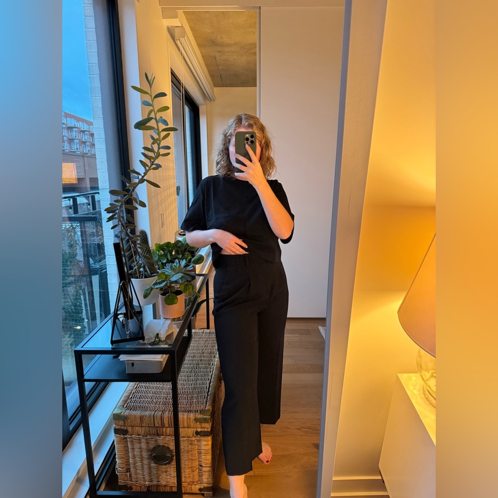 Simons Contemporaine Black Wide-Leg Pleated Pant